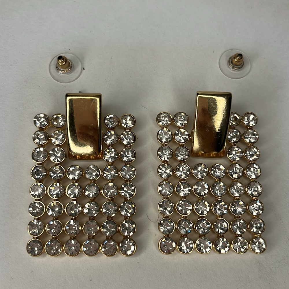 NWT RECTANGULAR RHINESTONE EARRINGS - Picture 2 of 3